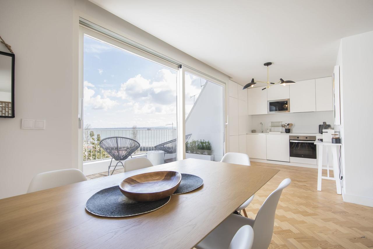 Lovelystay - Penthouse On The Tagus In Alfama Лиссабон Экстерьер фото