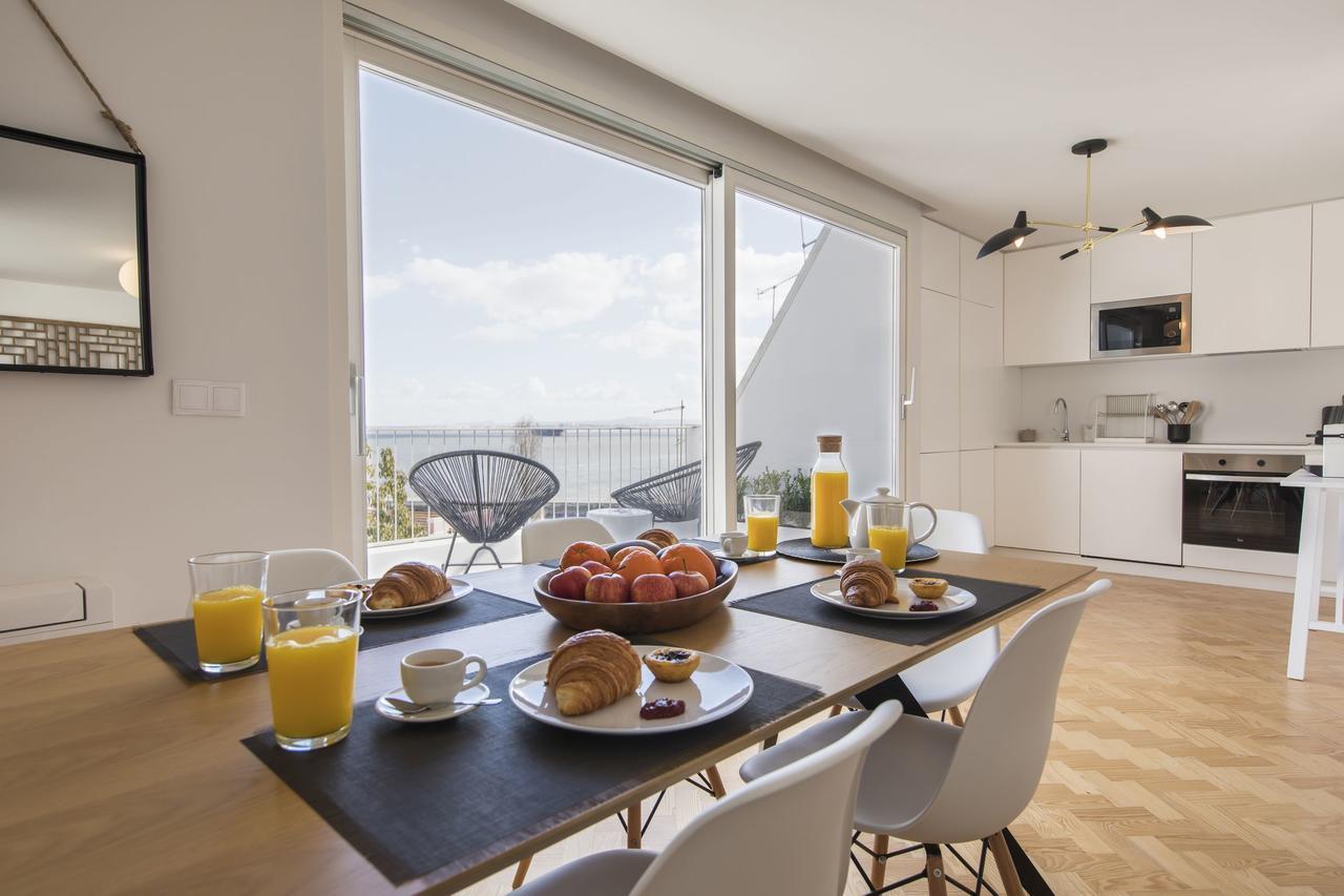 Lovelystay - Penthouse On The Tagus In Alfama Лиссабон Экстерьер фото